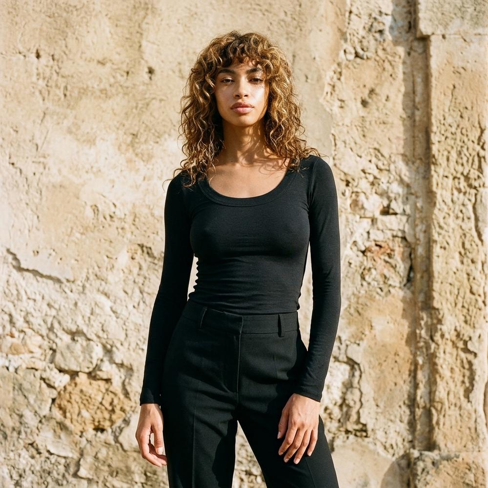 Heidi Outlet - Elhal | Langärmliges Enganliegendes Shirt